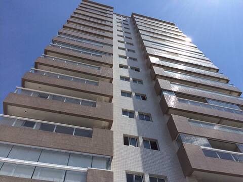 Ample, airy, 3 suites and gourmet balcony