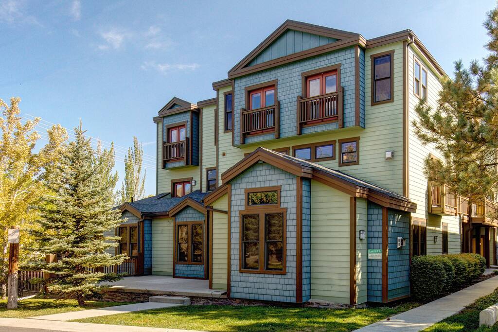 Moose Lodge - Park Ave and 15th - Walk to Park City Mountain Resort