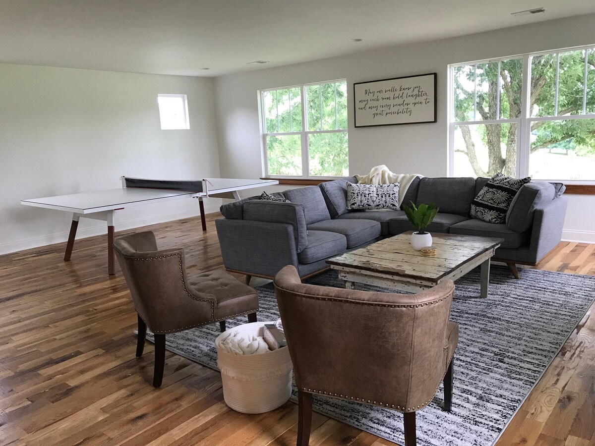 ห้องโบนัสพร้อมทีวีบอร์ดเกมโต๊ะปิงปองชั้น 2