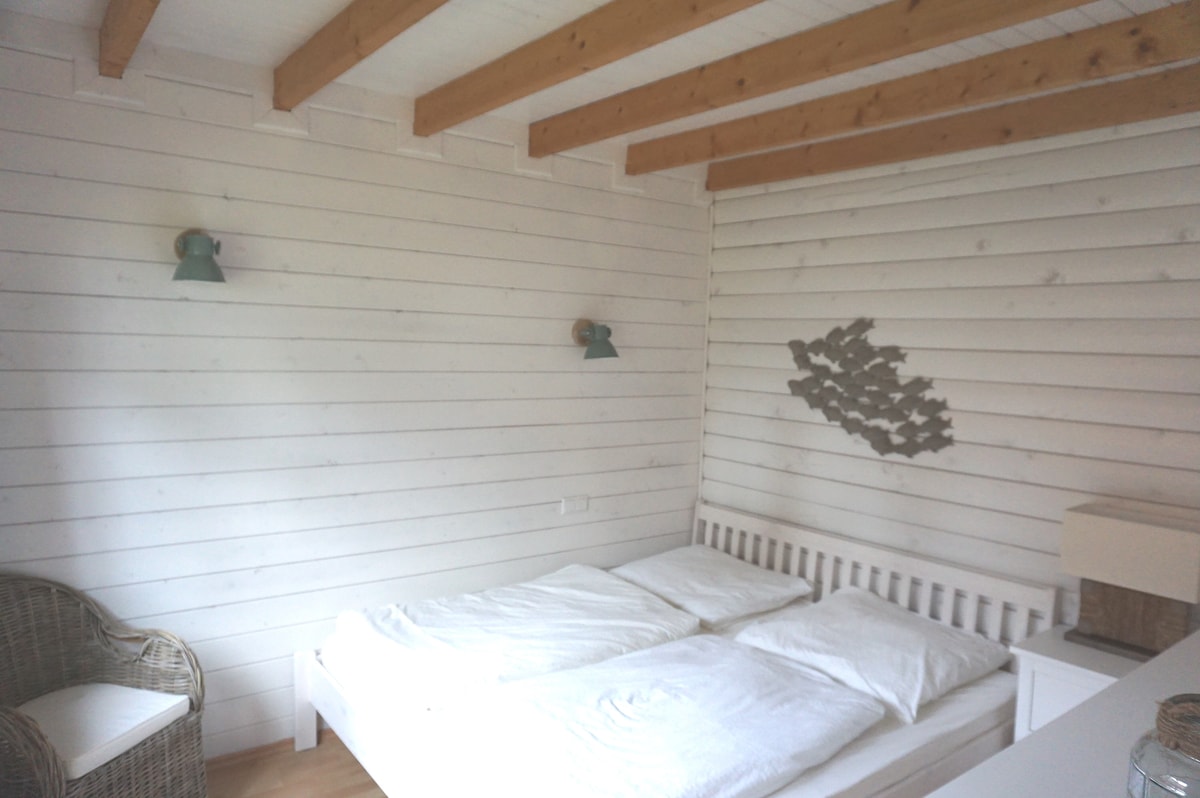 Bedroom House Captain