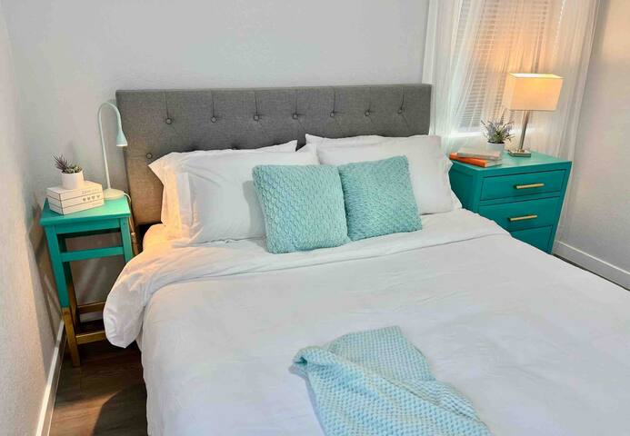 Modern & Bright Open Concept Ranch Home by DU! gallery image 5