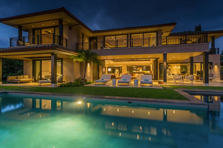 Ocean Views, White Sand Beach, Private Club gallery image 2