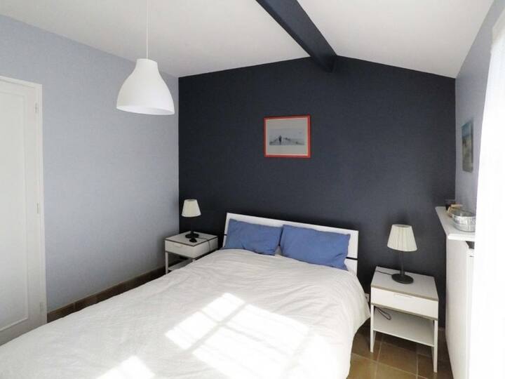 1ª habitación Planta baja - 1 cama de 140 - vista 1