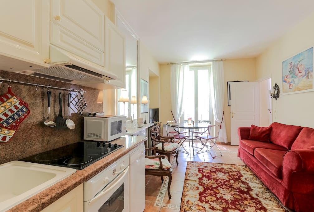 The US Kitchen