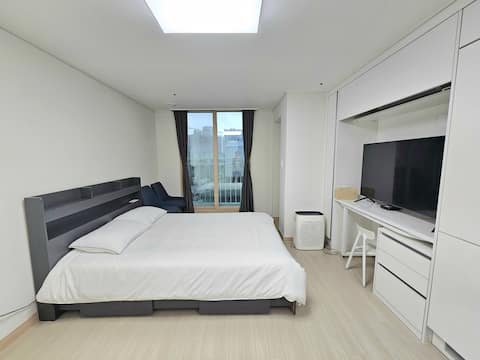 Gangneung's first house # Gyeongpo # Anmok # Songjeong # Beach # Gangneung # Free parking # Awesome