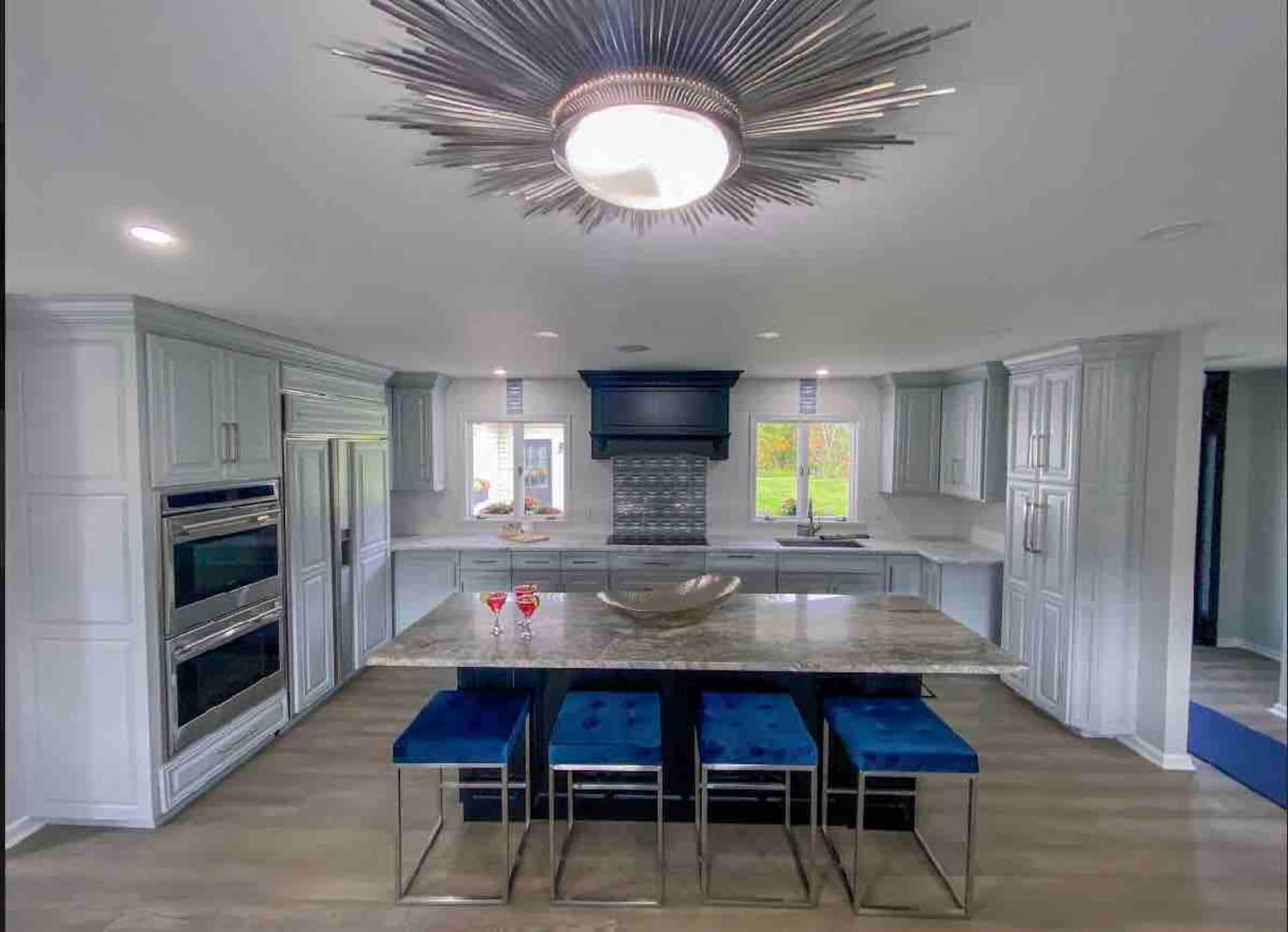 Luxurious retreat for body&soul/king suite/hot tub