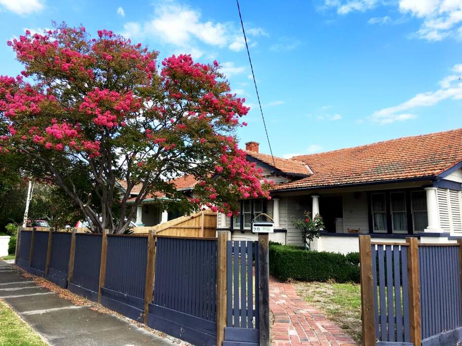 A pretty spring entrance