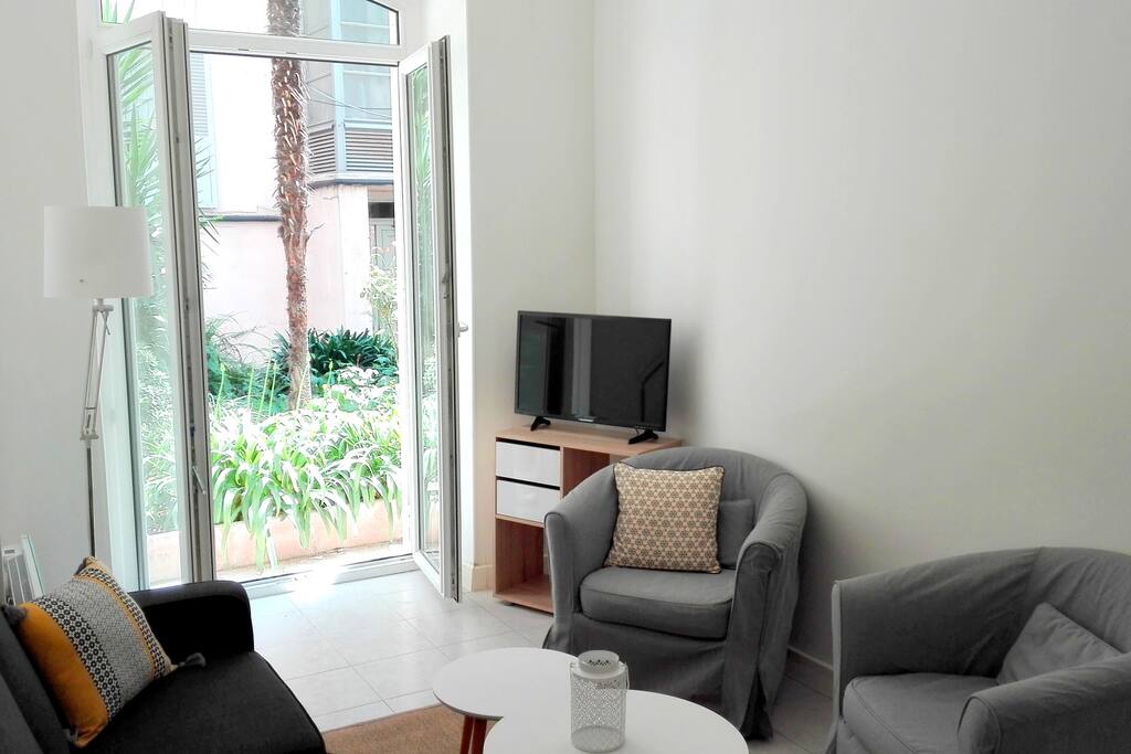 Salon
Living room