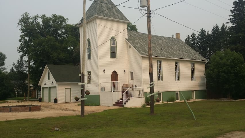 Prairie Blessings Bed & Breakfast - Lodge Room