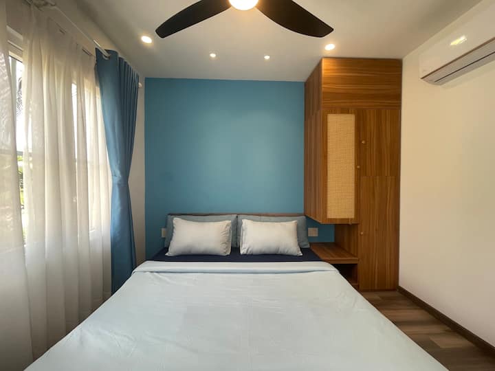 Საძინებელი 2 (პირველი სართული)