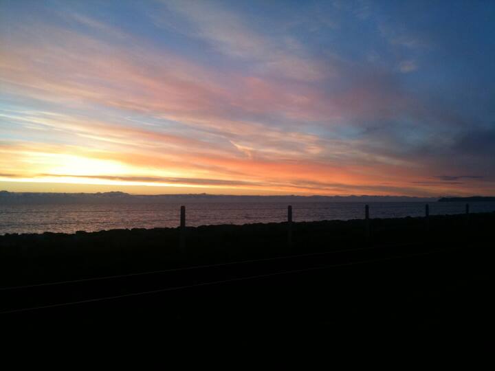 Newtown Mount Kennedy Holiday Rentals & Homes County Wicklow, Ireland