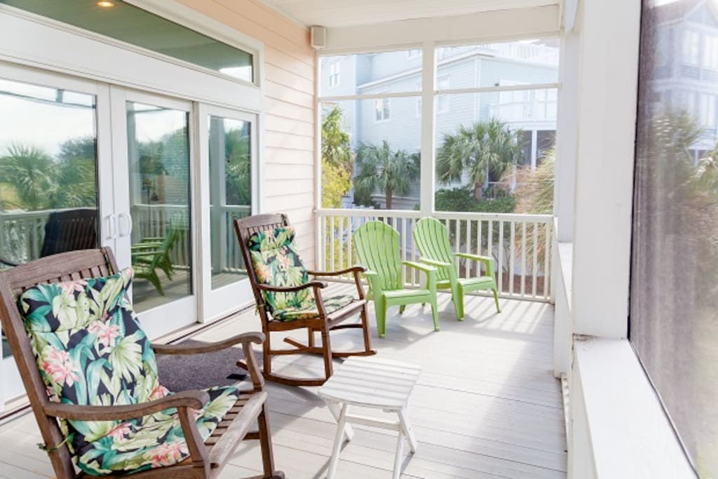 Screened in Porch