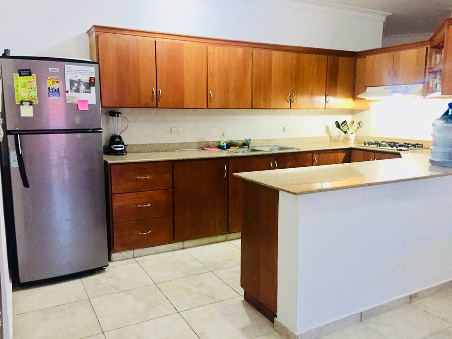 Full acces to the kitchen.