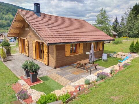 Chalet Le Lynx is welcoming and open to nature