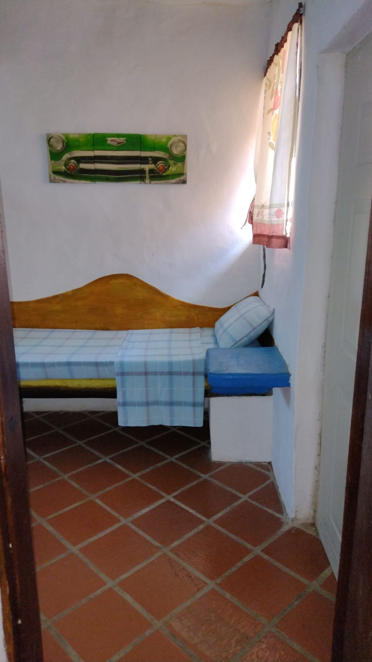 საძინებელი 2