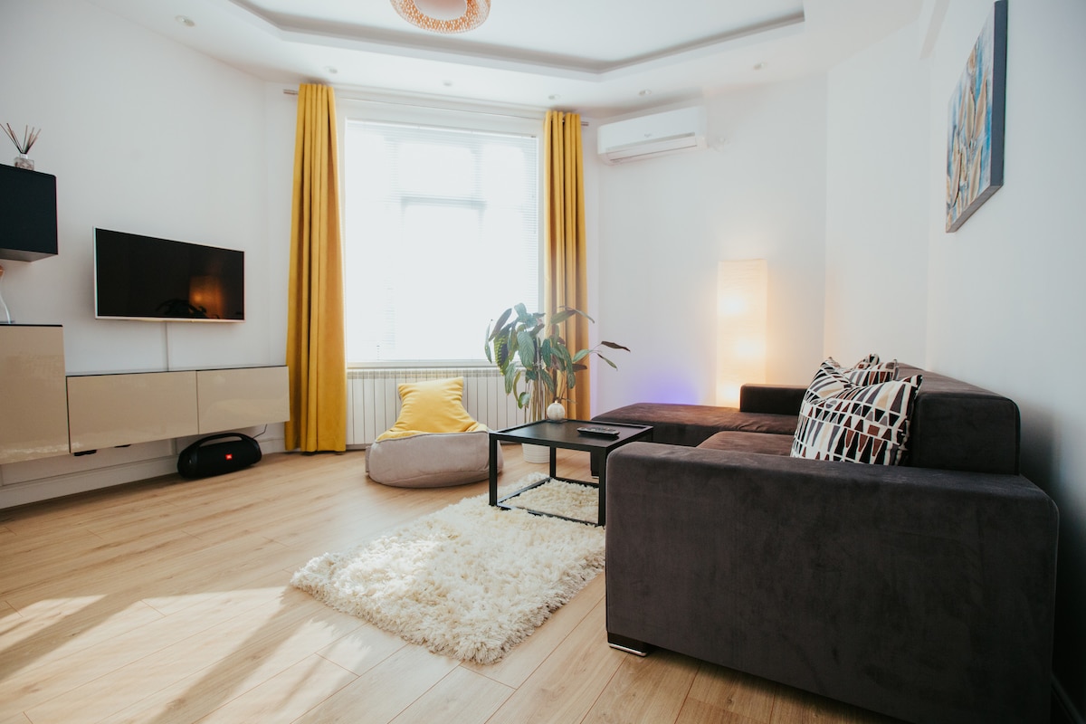 غرفة معيشة 1 