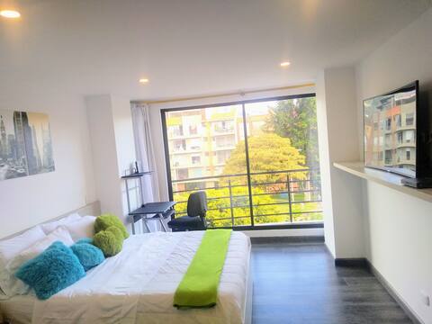 Apartaestudio,  nuevo y moderno  en enicentro