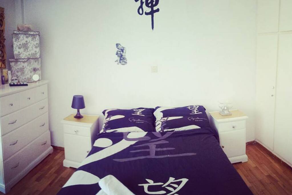 Relaxing bedroom