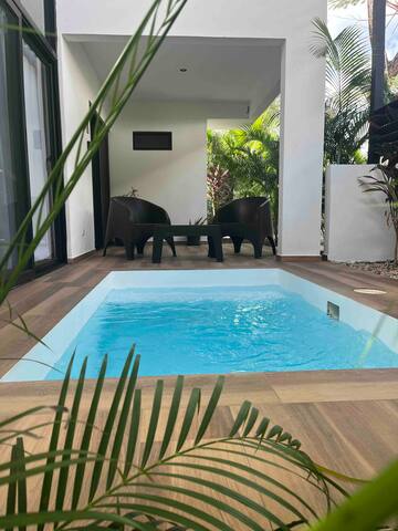 Tropical Villa Near Tamarindo • Walk to Beach