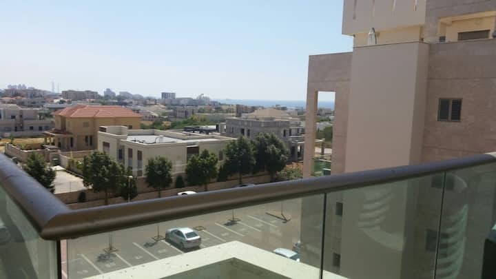 Beautiful Seaview, 3BD apartment