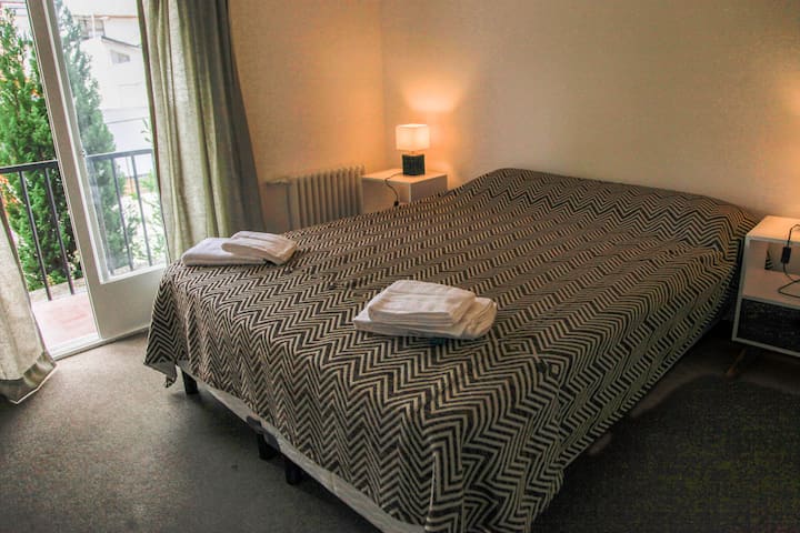 غرفة النوم 1