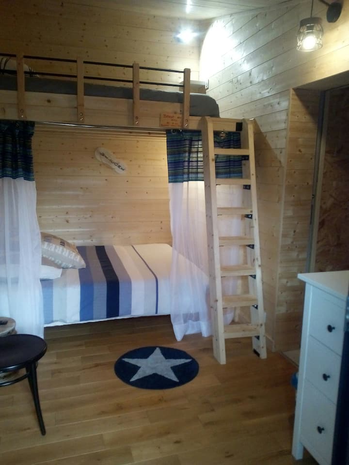 غرفة النوم 2