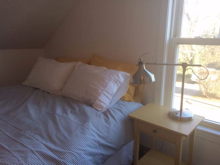 Спалня 2 w двойно легло