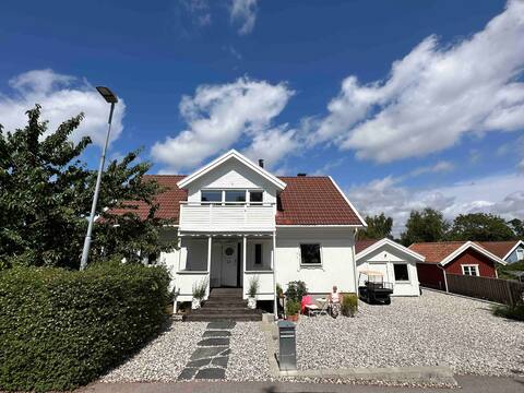 Charming house in Gothenburg south archipelago on Styrsö