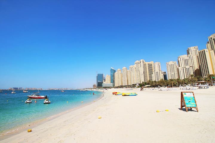 Luxury 1BR in JBR, 3 mins from beach, Dubai Marina