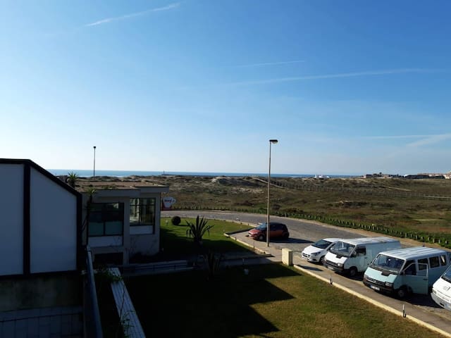 Beautiful apartment froint to the beach with pool