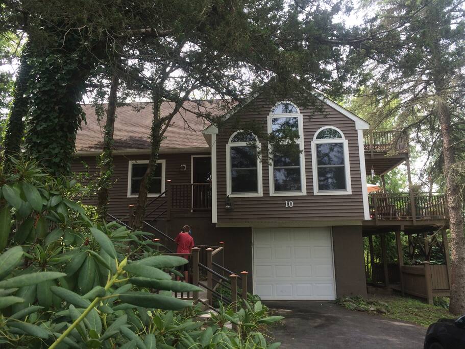 view from driveway