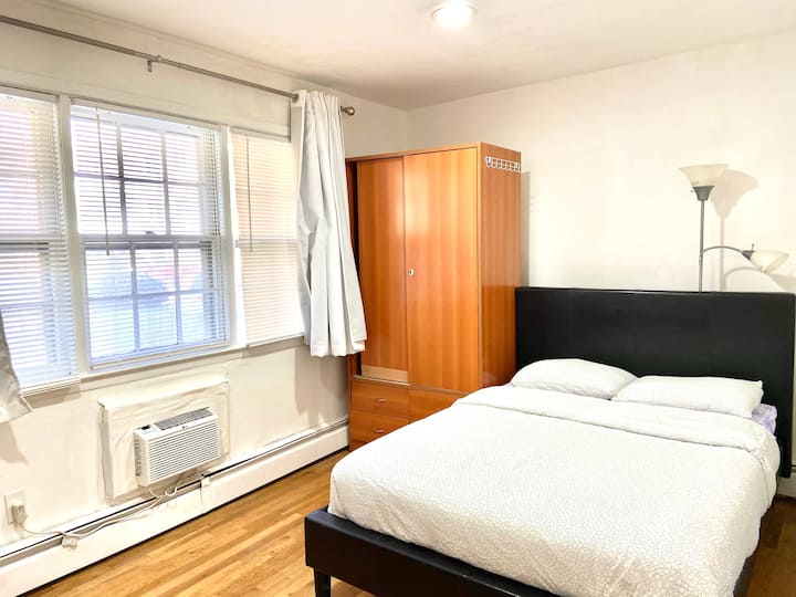 Flushing, Queens Vacation Rentals Airbnb