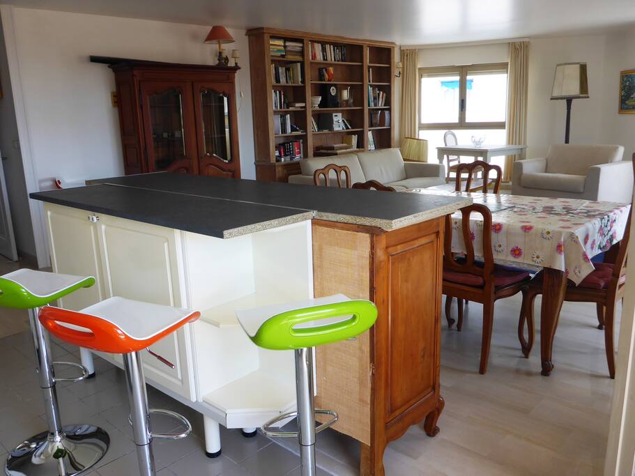 PLATEAU DE 60 m2