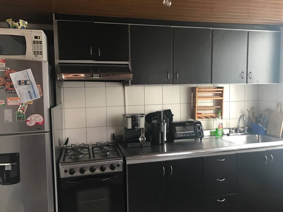 Cocina y zona de lavado
