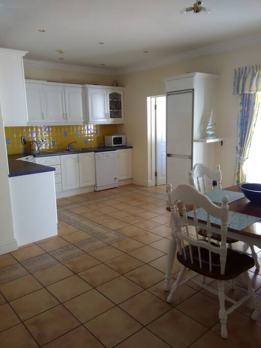 Spacious well equipped kitchen