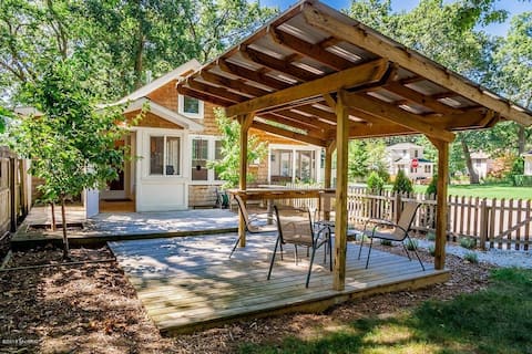 Winter Getaway? Traveling 4 Work? Like Low Rates?