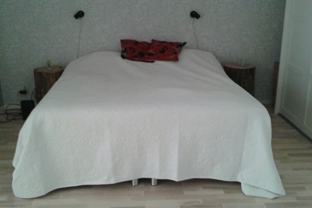Master bedroom (open planning)