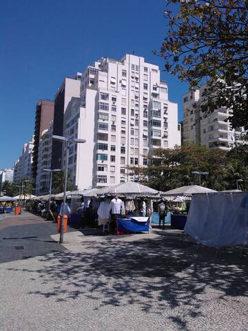 Frente ao Mar, cobertura 2 qtos, ideal p/ famílias gallery image 5