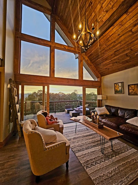 Luxury VT Retreat. Breathtaking Views & Sunsets