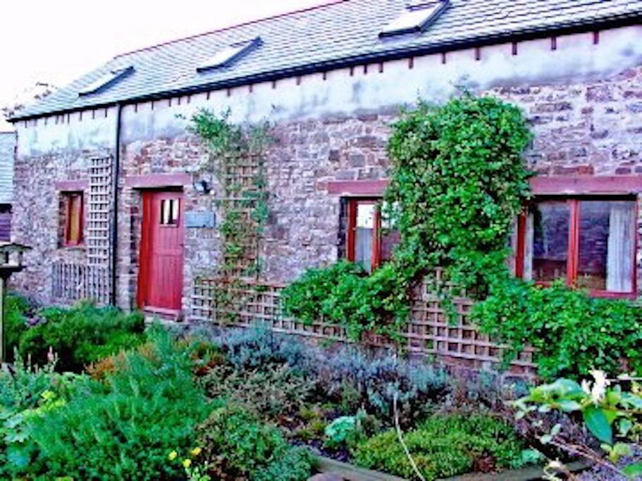 Honeysuckle Cottage