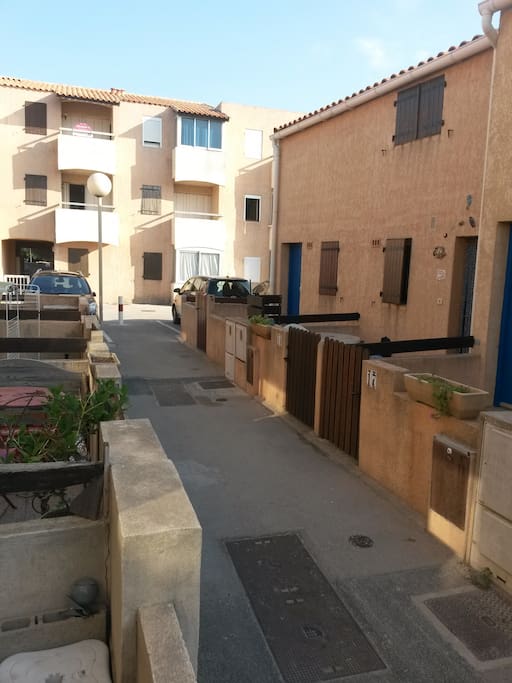 le passage vers la plage, un petit quartier sympa