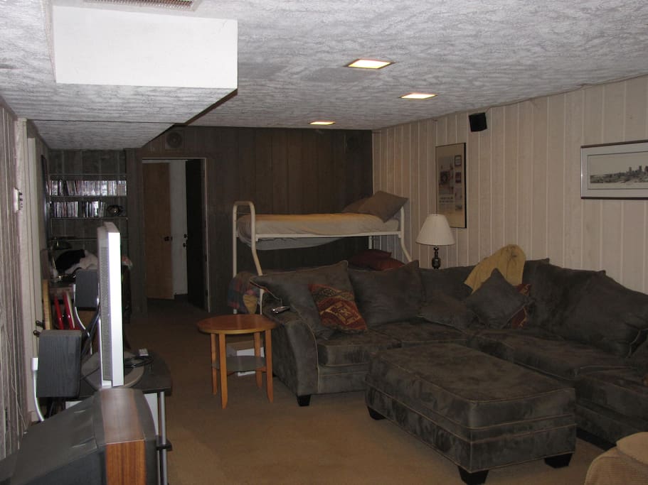 Bonus Room with Bunk Bed and private bath with sauna (lower level) - THIS LISTING