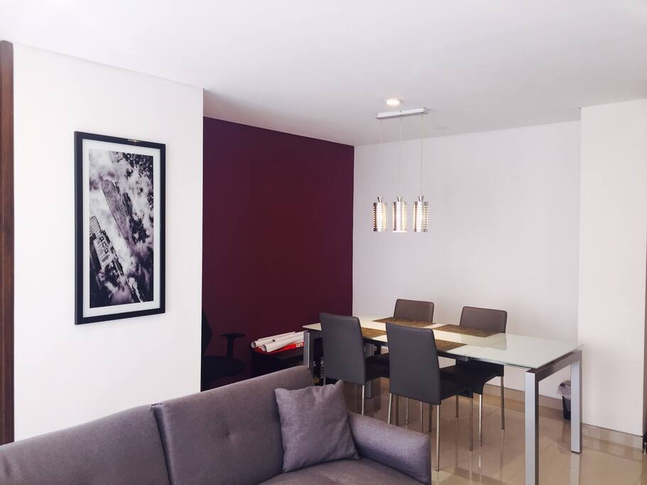 Comedor expansible para 4 o 6 personas