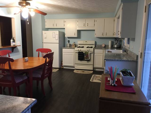 Home away from Home (Full Bed)