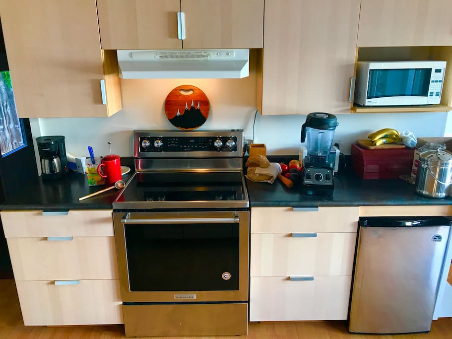 Updated Kitchen with brand new Kitchen-Aid Oven... And yes that is a Vitamix... :-)
