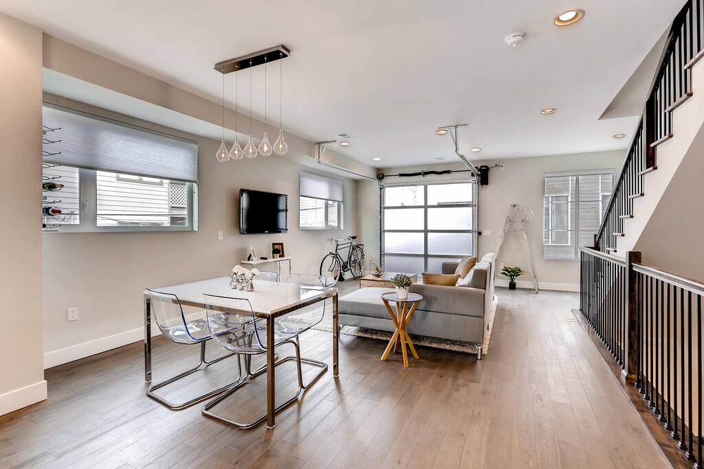 Eating area and living room