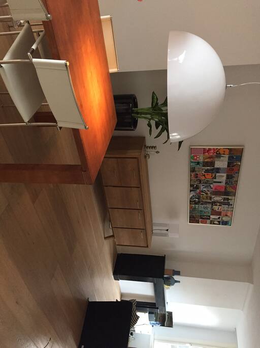 Spacious living room
