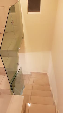 listing_image