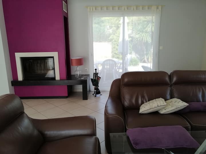 Maison Chaleureuse Quartier Calme Proche Océan 🏖️ - Royan