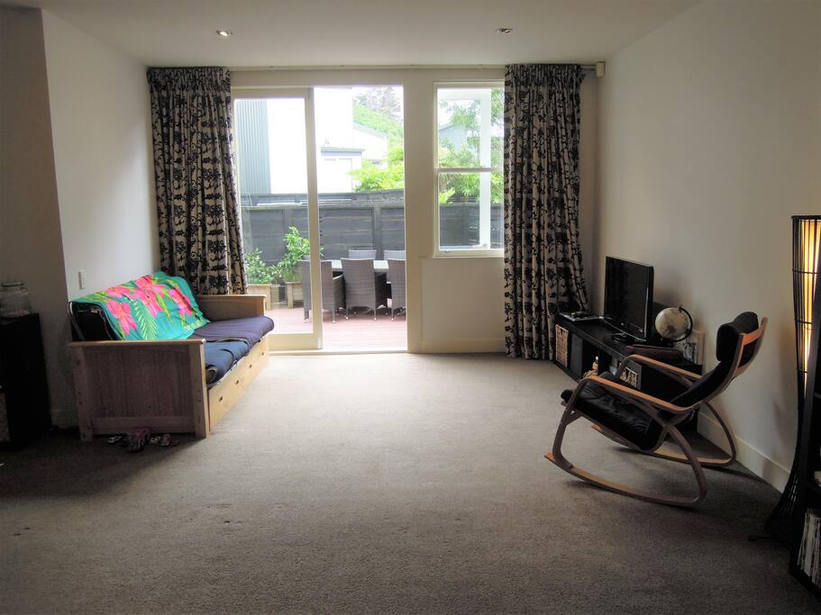 Open-plan lounge